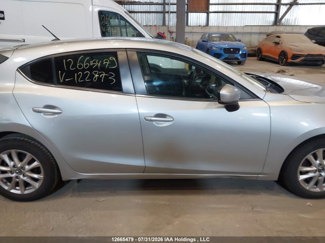 Mazda Mazda3 Gs 2017 JM1BN1L70H1122873 Image 13