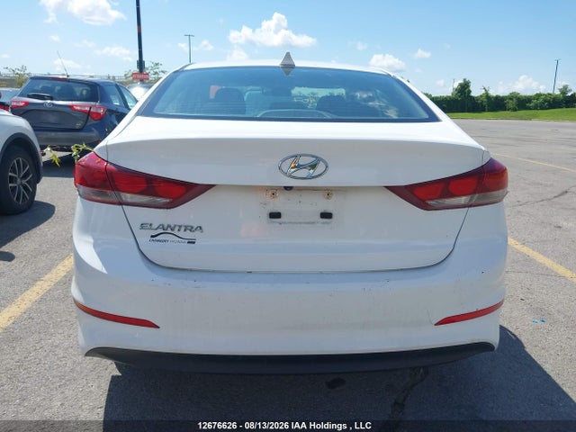KMHD84LF1JU615907 Hyundai ELANTRA GL