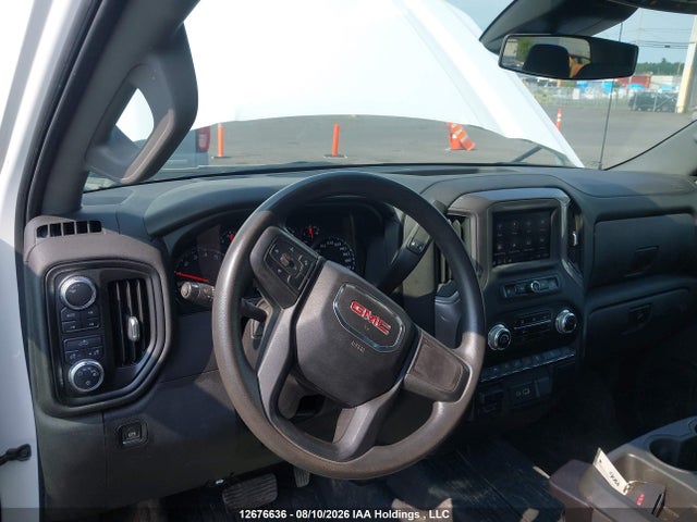 12676636 :رقم المزاد ، 1GTRUAED4PZ335426 vin ، 2023 Gmc Sierra K1500 مزاد بيع