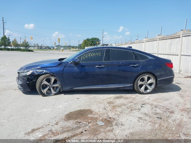 1HGCV2F9XJA800866 Honda Accord Touring 2.0t