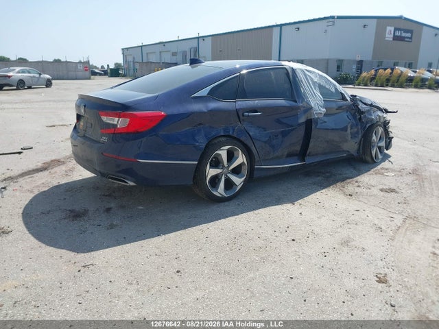 1HGCV2F9XJA800866 Honda Accord Touring 2.0t