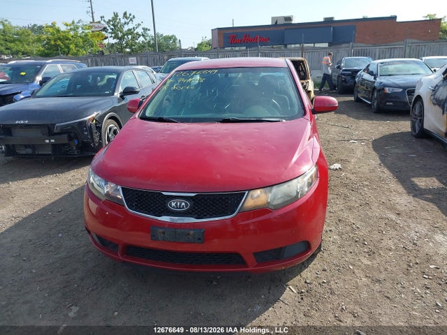 2013 Kia Forte მანქანა იყიდება აუქციონზე, vin: KNAFU5A28D5741658, აუქციონის ნომერი: 12676649