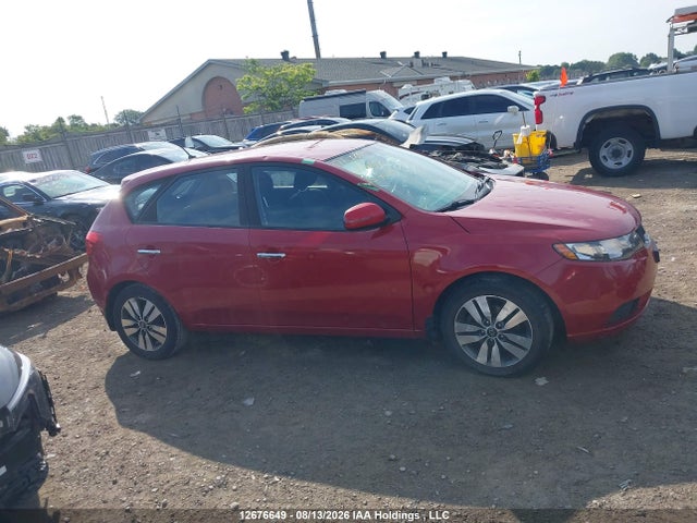 2013 Kia Forte მანქანა იყიდება აუქციონზე, vin: KNAFU5A28D5741658, აუქციონის ნომერი: 12676649
