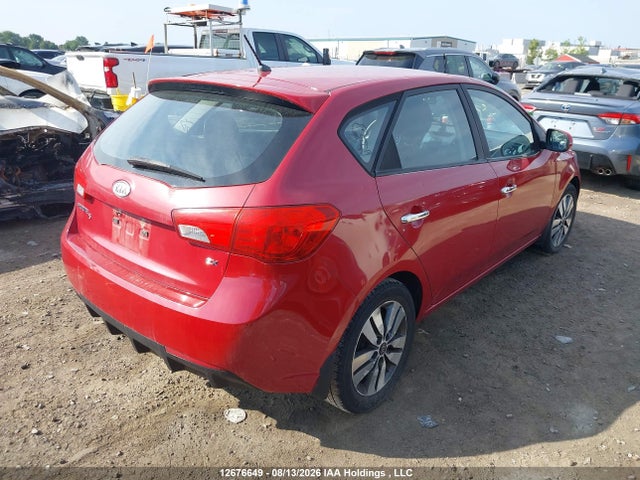 2013 Kia Forte მანქანა იყიდება აუქციონზე, vin: KNAFU5A28D5741658, აუქციონის ნომერი: 12676649