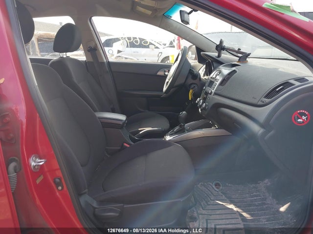 2013 Kia Forte მანქანა იყიდება აუქციონზე, vin: KNAFU5A28D5741658, აუქციონის ნომერი: 12676649