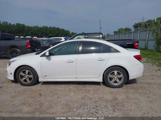 1G1PC5SB2F7221285 Chevrolet Cruze 1lt