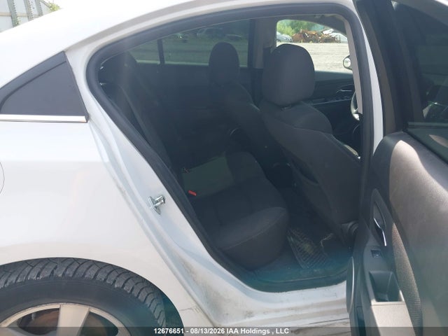1G1PC5SB2F7221285 Chevrolet Cruze 1lt