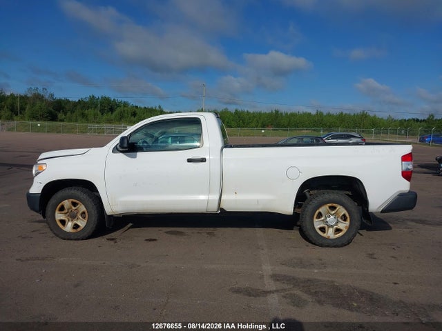 12676655 :رقم المزاد ، 5TFPY5F19GX527086 vin ، 2016 Toyota Tundra Sr 5.7l V8 مزاد بيع