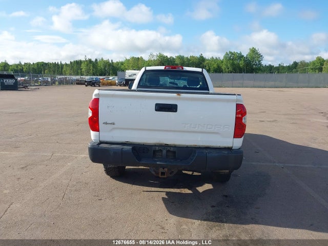 12676655 :رقم المزاد ، 5TFPY5F19GX527086 vin ، 2016 Toyota Tundra Sr 5.7l V8 مزاد بيع