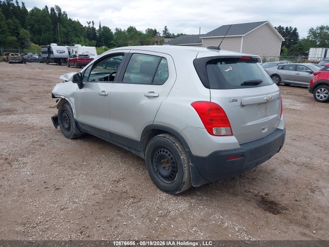 Chevrolet TRAX LS 2015 3GNCJKSBXFL228384 Image 3