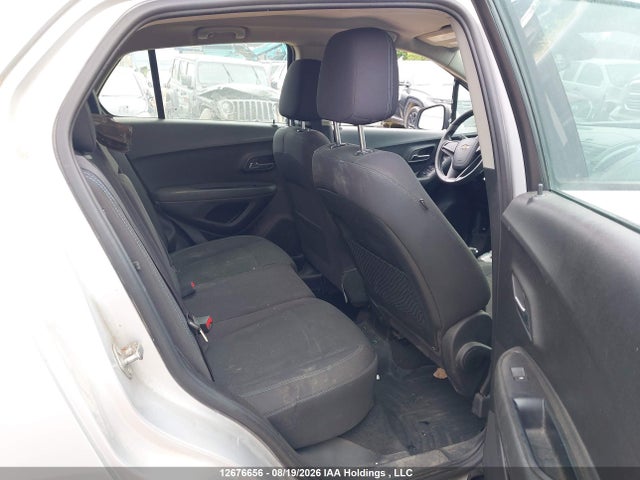 Chevrolet TRAX LS 2015 3GNCJKSBXFL228384 Image 8