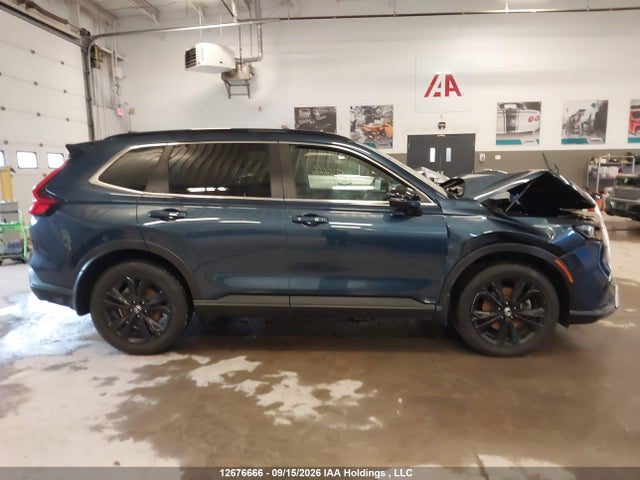 Продажа на аукционе авто 2024 Honda Cr-v Sport Touring, vin: 2HKRS6H98RH205377, номер лота: 12676666