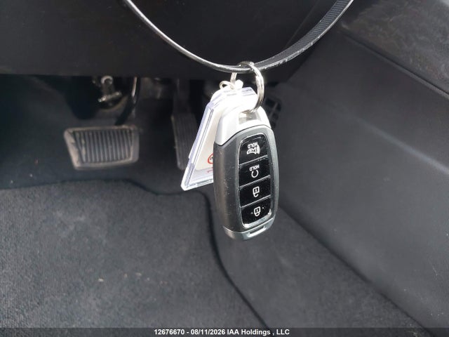 12676670 :رقم المزاد ، KMHRC8A35TU467557 vin ، 2026 Hyundai Venue Sel مزاد بيع