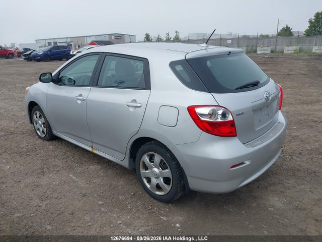 2010 Toyota Matrix Wagon მანქანა იყიდება აუქციონზე, vin: 2T1KU4EE7AC455475, აუქციონის ნომერი: 12676694