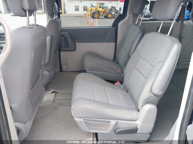 12676696 :رقم المزاد ، 2D4RN4DE4AR238272 vin ، 2010 Dodge Grand Caravan Se مزاد بيع