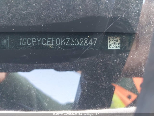 1GCPYCEF0KZ332847 Chevrolet Silverado 1500 Custom Trail Boss