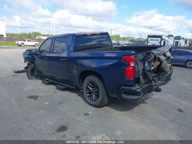 1GCPYCEF0KZ332847 Chevrolet Silverado 1500 Custom Trail Boss