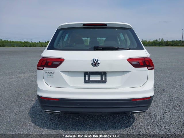 3VV1B7AX7LM168059 Volkswagen Tiguan Trendline