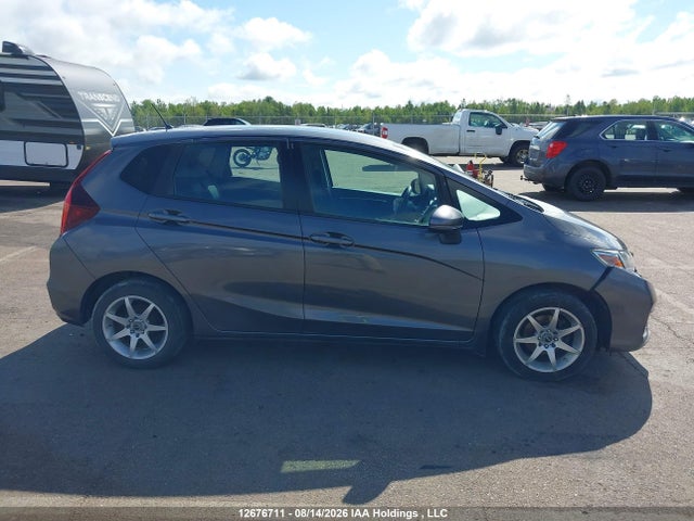 2018 Honda Fit Dx მანქანა იყიდება აუქციონზე, vin: 3HGGK5G38JM101289, აუქციონის ნომერი: 12676711