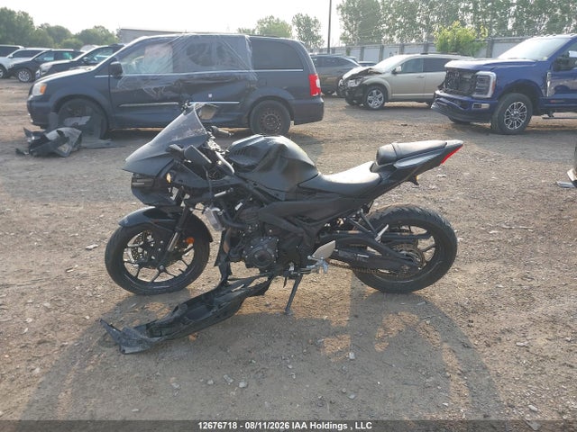 2025 Yamaha Yzfr3 მანქანა იყიდება აუქციონზე, vin: MH3RH25N7SK001154, აუქციონის ნომერი: 12676718