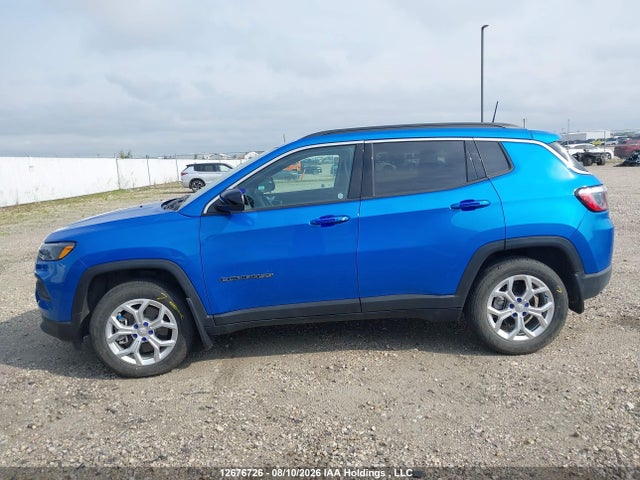 Jeep Compass Latitude 2024 3C4NJDBN8RT126447 Image 13