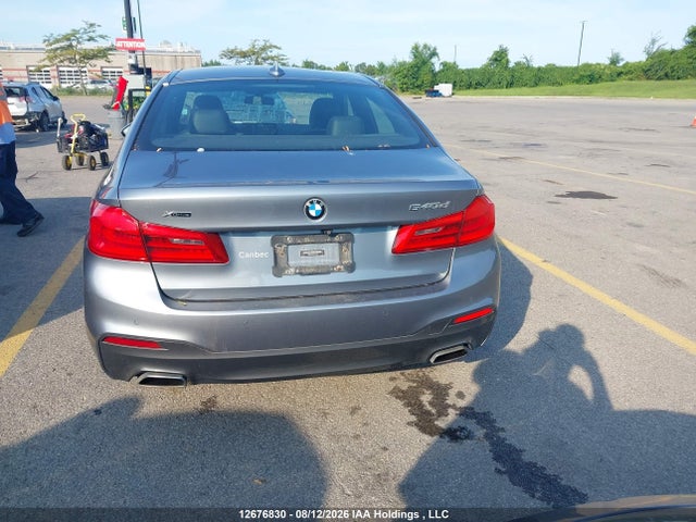 12676830 :رقم المزاد ، WBAJD1C5XJG474789 vin ، 2018 Bmw 540d Xdrive مزاد بيع