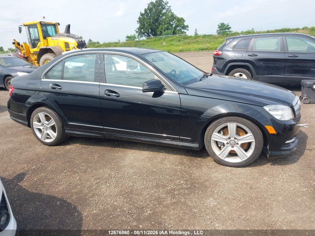 12676860 :رقم المزاد ، WDDGF8BB6BF571881 vin ، 2011 Mercedes-benz C 300 مزاد بيع