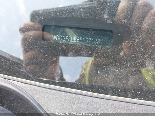 12676860 :رقم المزاد ، WDDGF8BB6BF571881 vin ، 2011 Mercedes-benz C 300 مزاد بيع