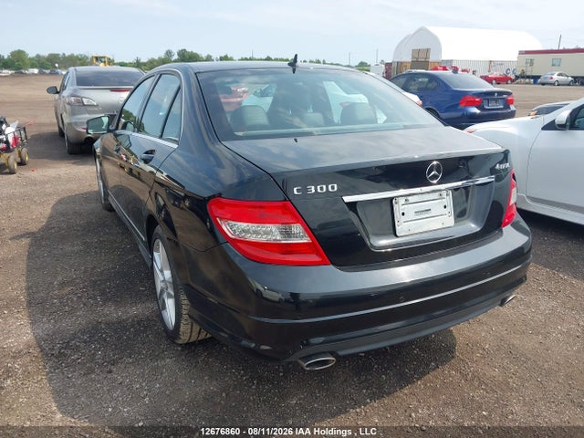 12676860 :رقم المزاد ، WDDGF8BB6BF571881 vin ، 2011 Mercedes-benz C 300 مزاد بيع