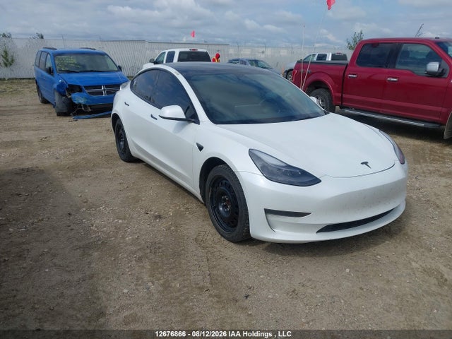 Tesla Model 3 Rwd/standard Range 2022 5YJ3E1EA8NF165504 головне зображення