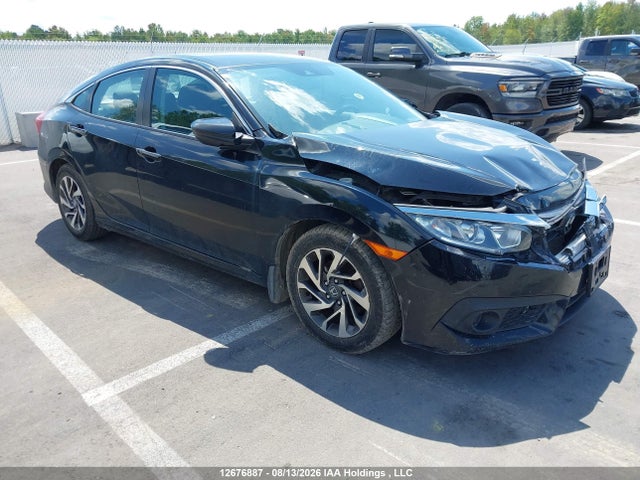 Honda CIVIC SE 2018 2HGFC2F6XJH028458 главное изображение