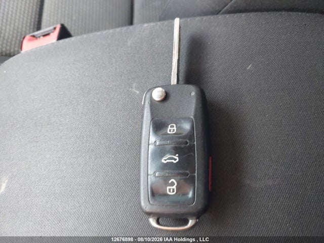 12676898 :رقم المزاد ، WVWDA7AJXCW029103 vin ، 2012 Volkswagen Golf مزاد بيع