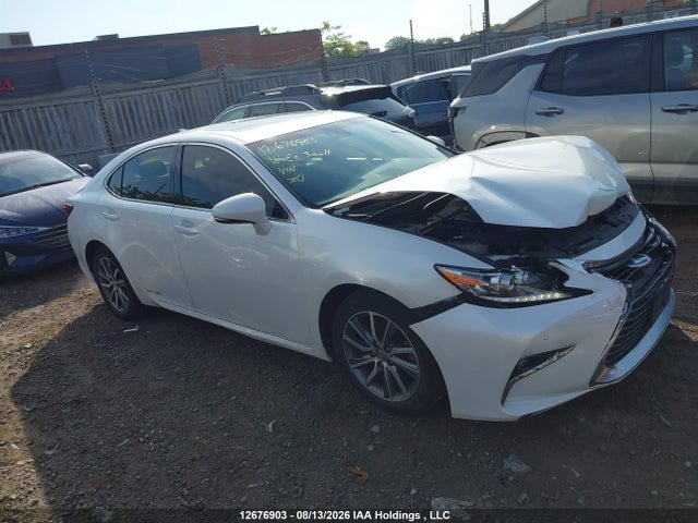 12676903 :رقم المزاد ، JTHBW1GG8G2104037 vin ، 2016 Lexus Es 300h 300h مزاد بيع