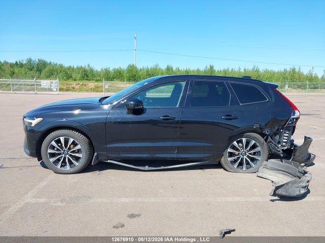 Продажа на аукционе авто 2024 Volvo Xc60 B5 Plus Dark Theme, vin: LYVL12RL9RB840698, номер лота: 12676910