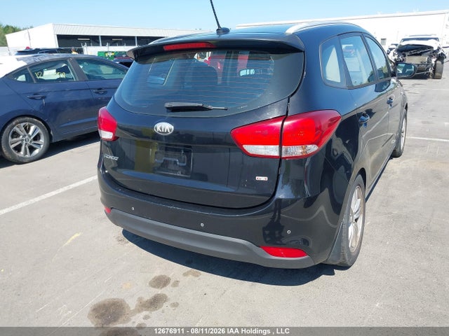 Продажа на аукционе авто 2014 Kia Rondo, vin: KNAHT8A3XE7012993, номер лота: 12676911