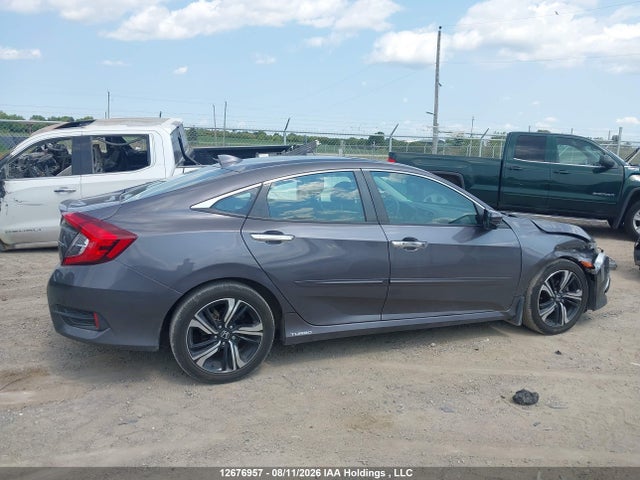 Honda Civic Touring 2018 2HGFC1F98JH103565 Image 13