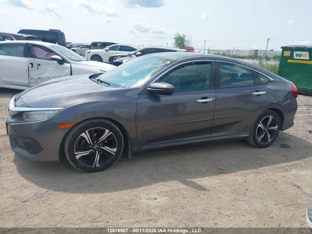 Honda Civic Touring 2018 2HGFC1F98JH103565 Image 14