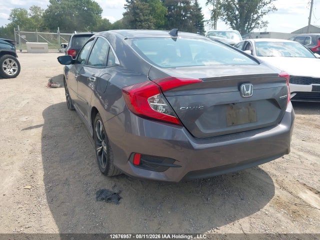 Honda Civic Touring 2018 2HGFC1F98JH103565 Image 3