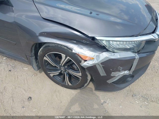 Honda Civic Touring 2018 2HGFC1F98JH103565 Image 6