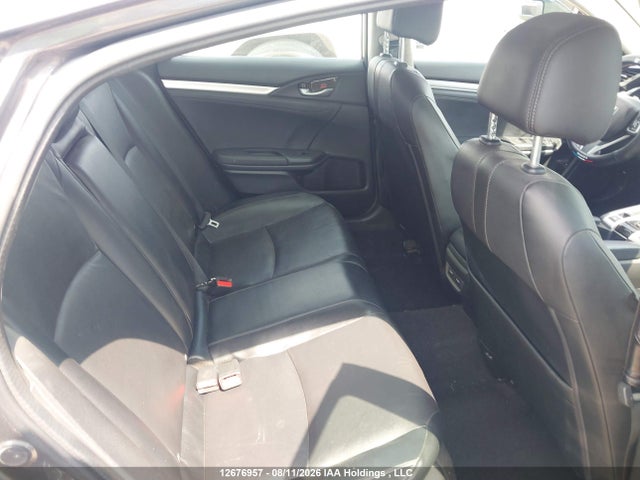 Honda Civic Touring 2018 2HGFC1F98JH103565 Image 8