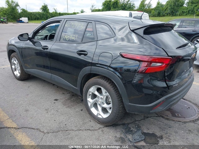 Chevrolet Trax 2025 KL77LFE25SC190721 Image 3