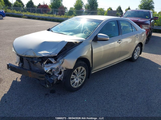 4T1BF1FK3EU303937 Toyota CAMRY LE