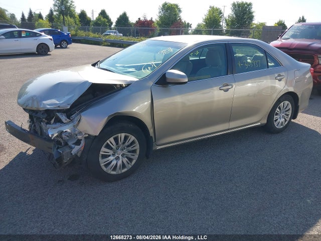 4T1BF1FK3EU303937 Toyota CAMRY LE