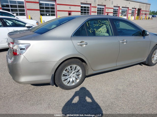 4T1BF1FK3EU303937 Toyota CAMRY LE