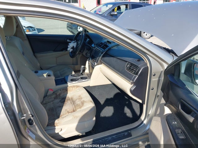 4T1BF1FK3EU303937 Toyota CAMRY LE