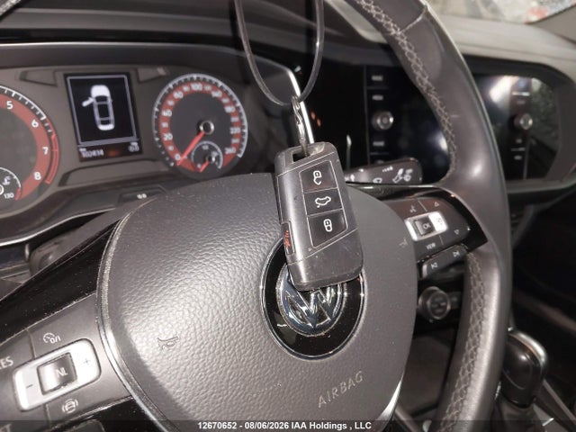 Продажа на аукционе авто 2020 Volkswagen Jetta Highline, vin: 3VWEB7BU7LM070134, номер лота: 12670652