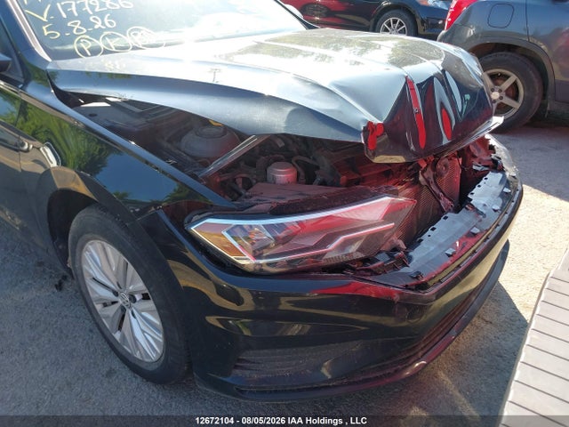 12672104 :رقم المزاد ، 3VWC57BUXKM177286 vin ، 2019 Volkswagen Jetta 1.4 Tsi Comfortline مزاد بيع