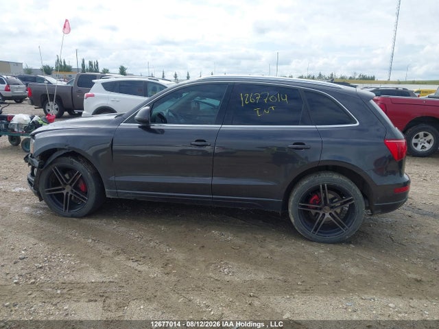 2012 Audi Q5 Premium Plus მანქანა იყიდება აუქციონზე, vin: WA1LKCFP4CA076584, აუქციონის ნომერი: 12677014