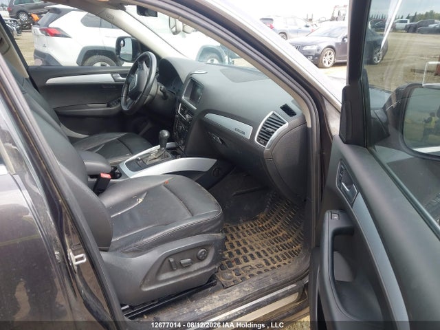 2012 Audi Q5 Premium Plus მანქანა იყიდება აუქციონზე, vin: WA1LKCFP4CA076584, აუქციონის ნომერი: 12677014