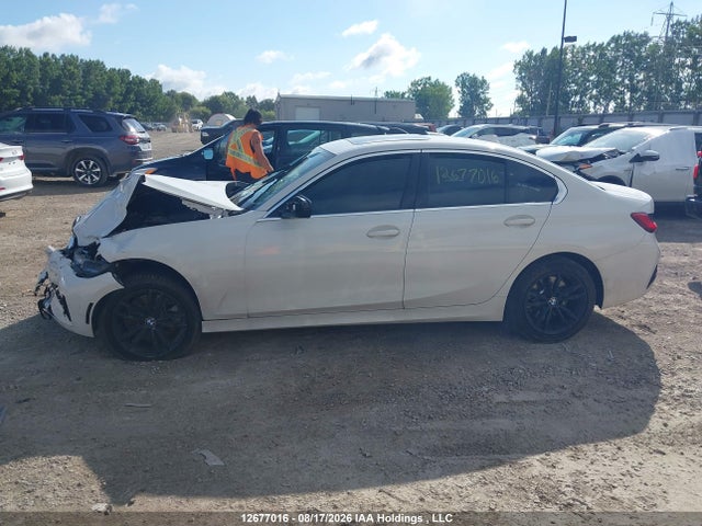 3MW5R7J05M8C10749 BMW 330i Xdrive